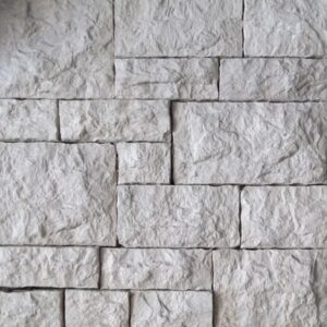 Senini Stone srl | BOTTICINO SPACCATELLO 8-12-20 SP. 3 CM LATI A SPACCO