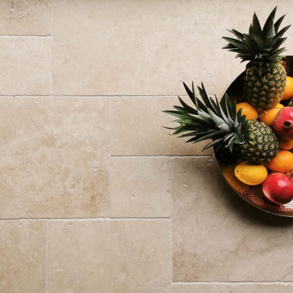 Senini Stone srl | TRAVERTINO CLASSICO OPUS ROMANUM BURATTATO MULTIFORMATO